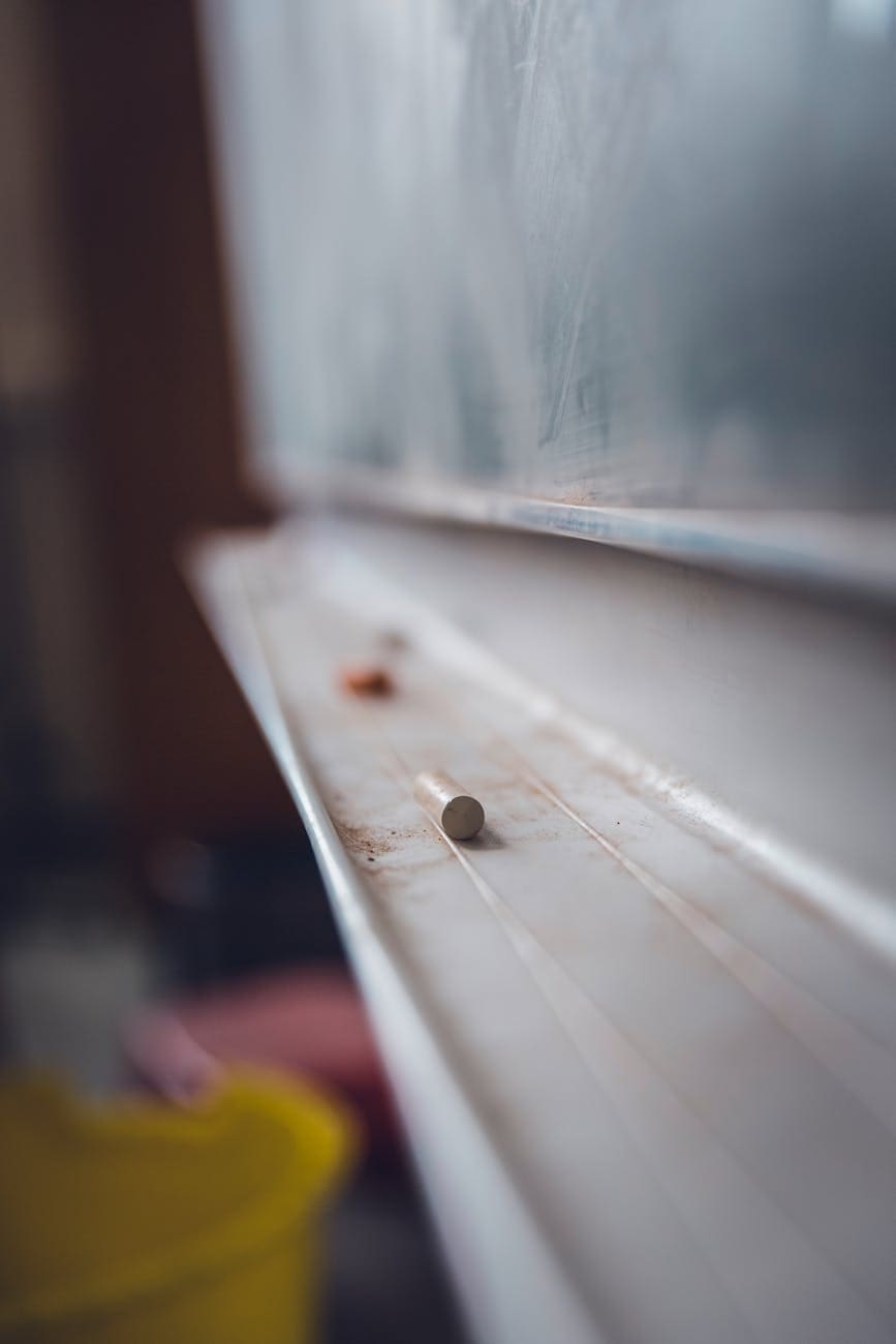 wood light dirty school